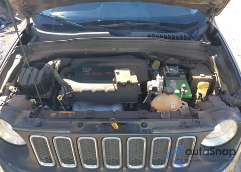 2017 Jeep Renegade Latitude Fwd from USA, damaged, VIN ZACCJABB9HPF48325